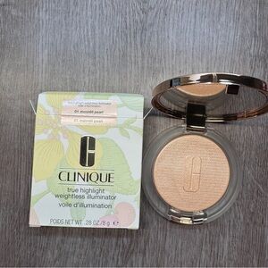 Clinique True Highlighter Weightless Illuminator Shade 01 Moonlit Pearl 8g NIB